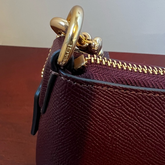 Coach Charlotte Bag Merlot - Picture 4 of 7